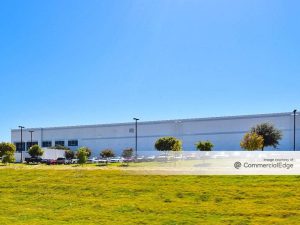 Manulife Investment Management industrial property in Dallas-Fort Worth